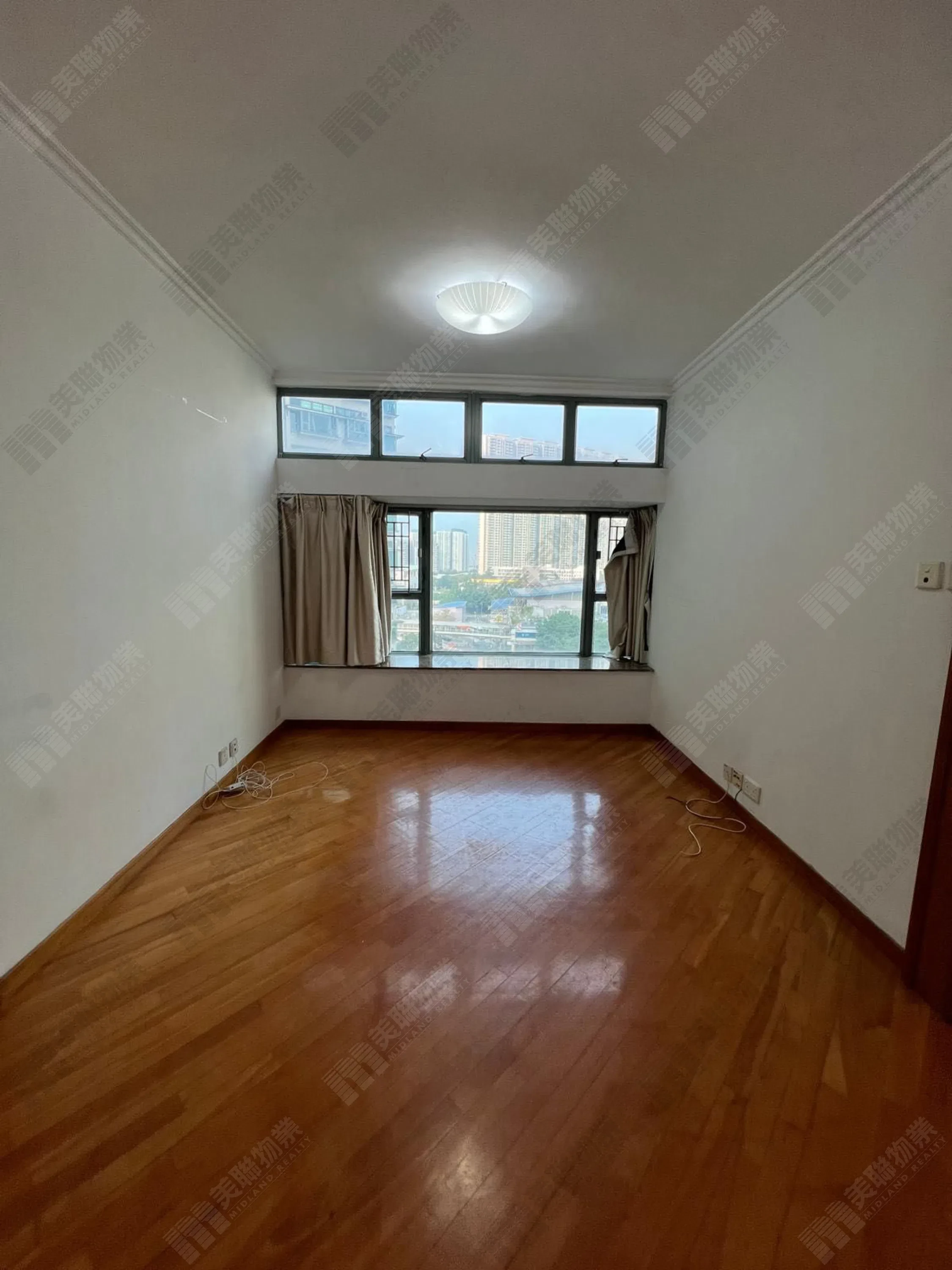 Tung Chung Crescent Phase 1 Tower 1 Low Floor Unit A