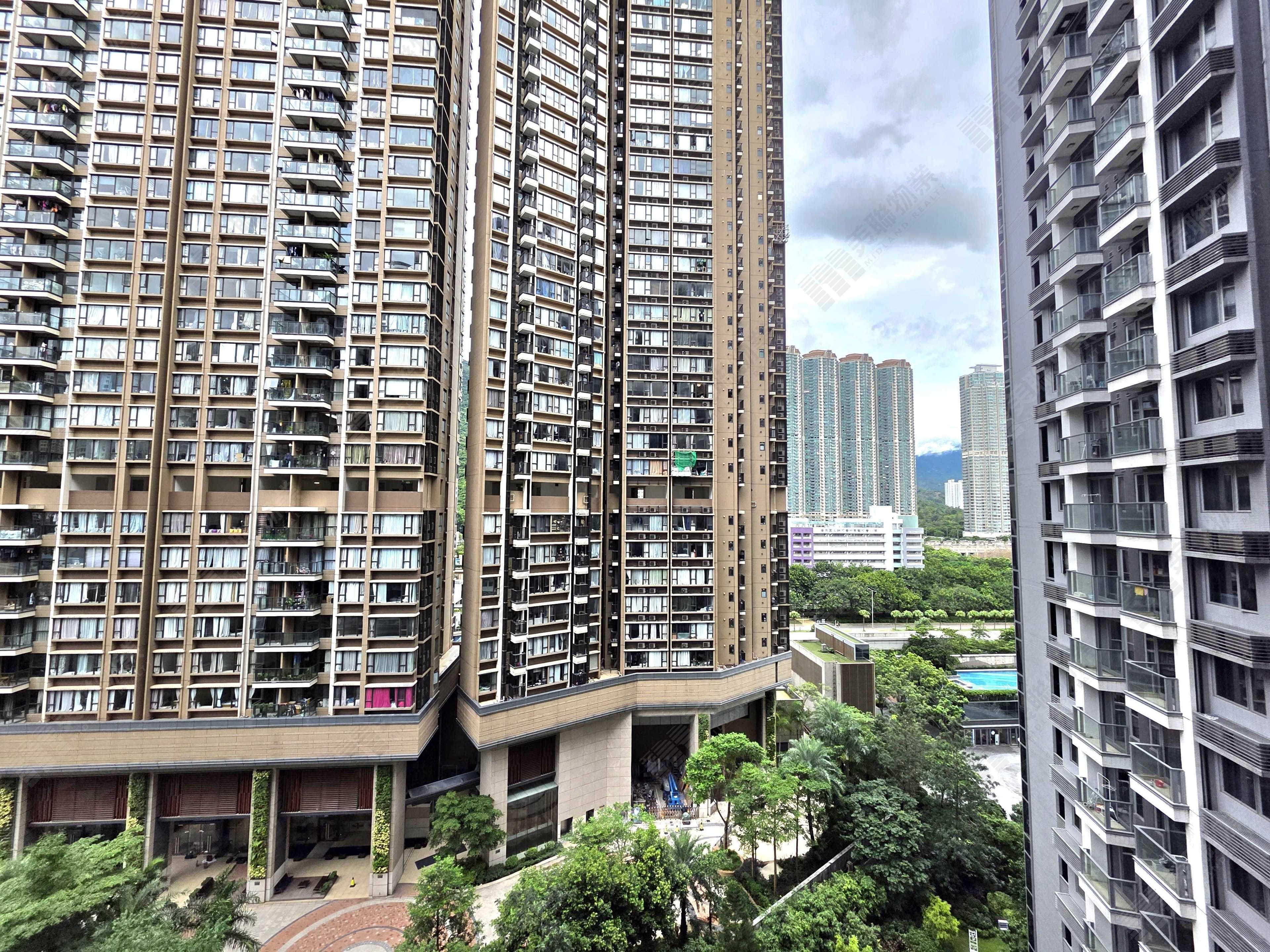 Century Link Phase 1 Block 3B Mid Floor Unit 6