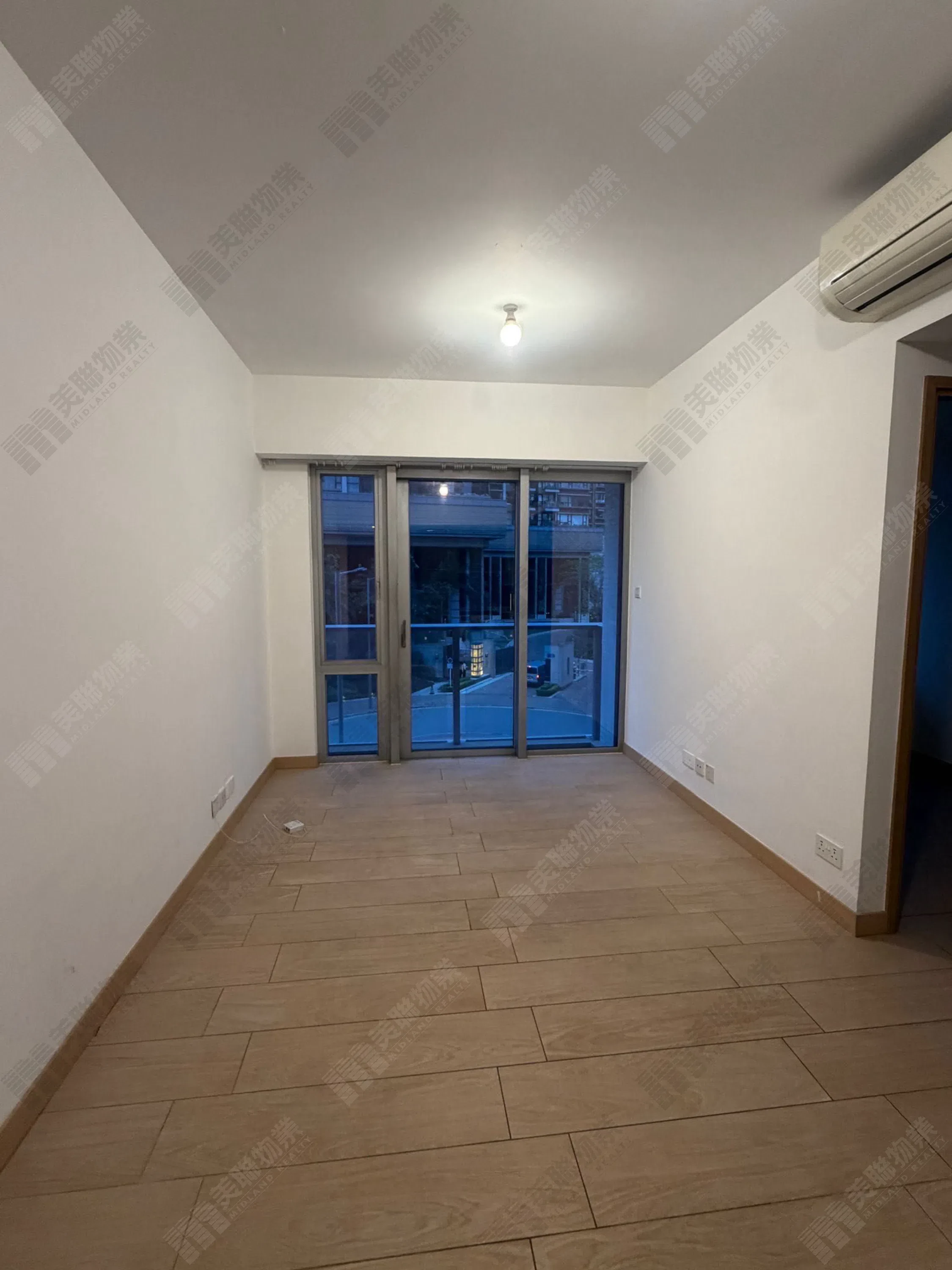 The Visionary Phase 2 Tower 1B Low Floor Unit 09